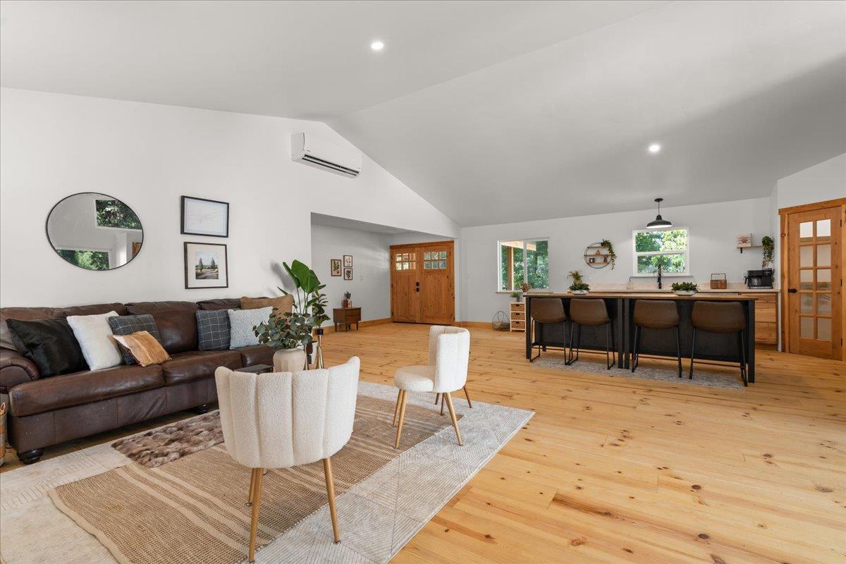 Nevada City, California, 95959, United States, 4 Bedrooms Bedrooms, ,2 BathroomsBathrooms,Residential,For Sale,1916710