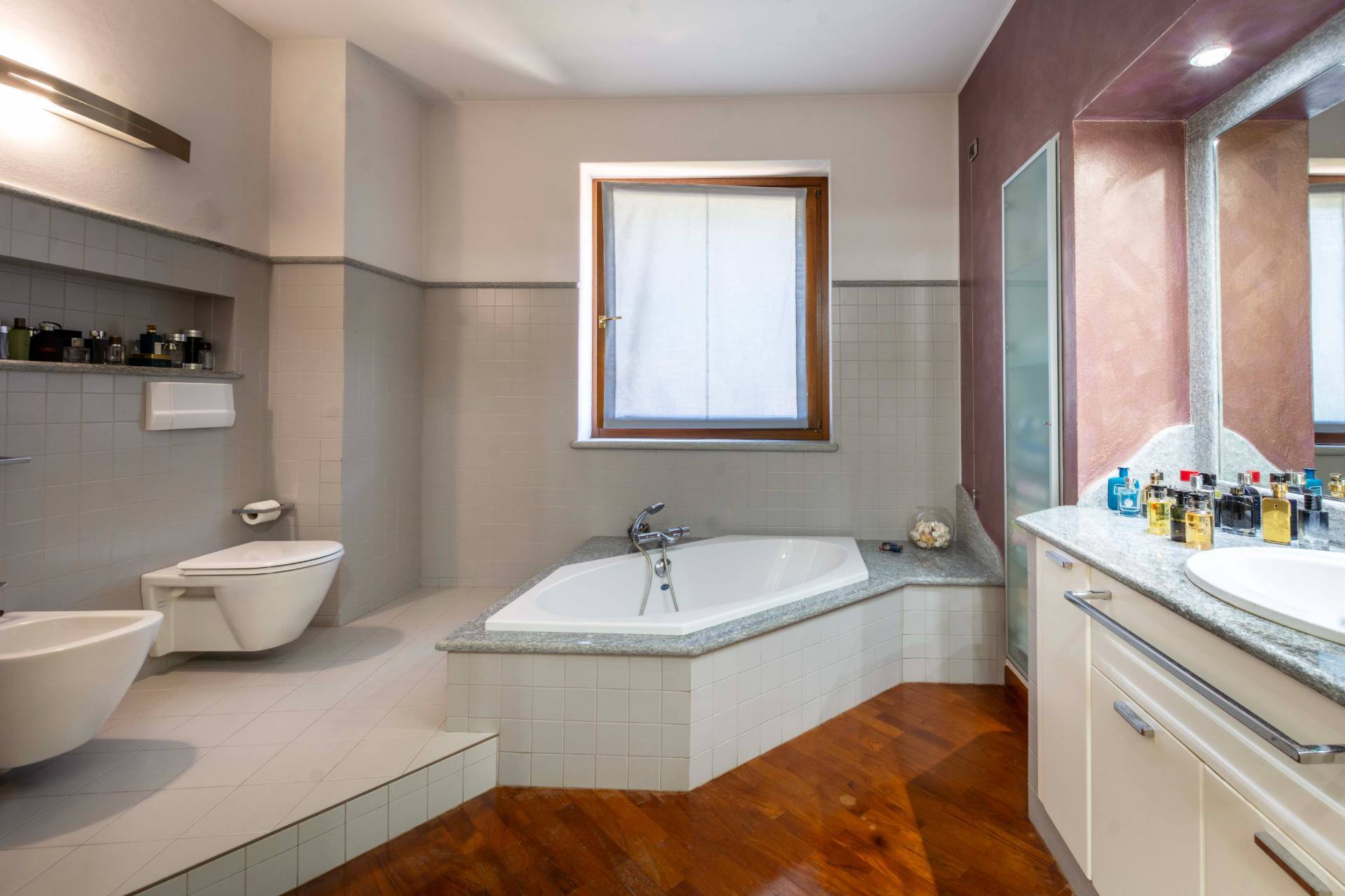 Altavilla Monferrato, Alessandria, 15041, IT, 5 Bedrooms Bedrooms, ,4 BathroomsBathrooms,Residential,For Sale,1857844