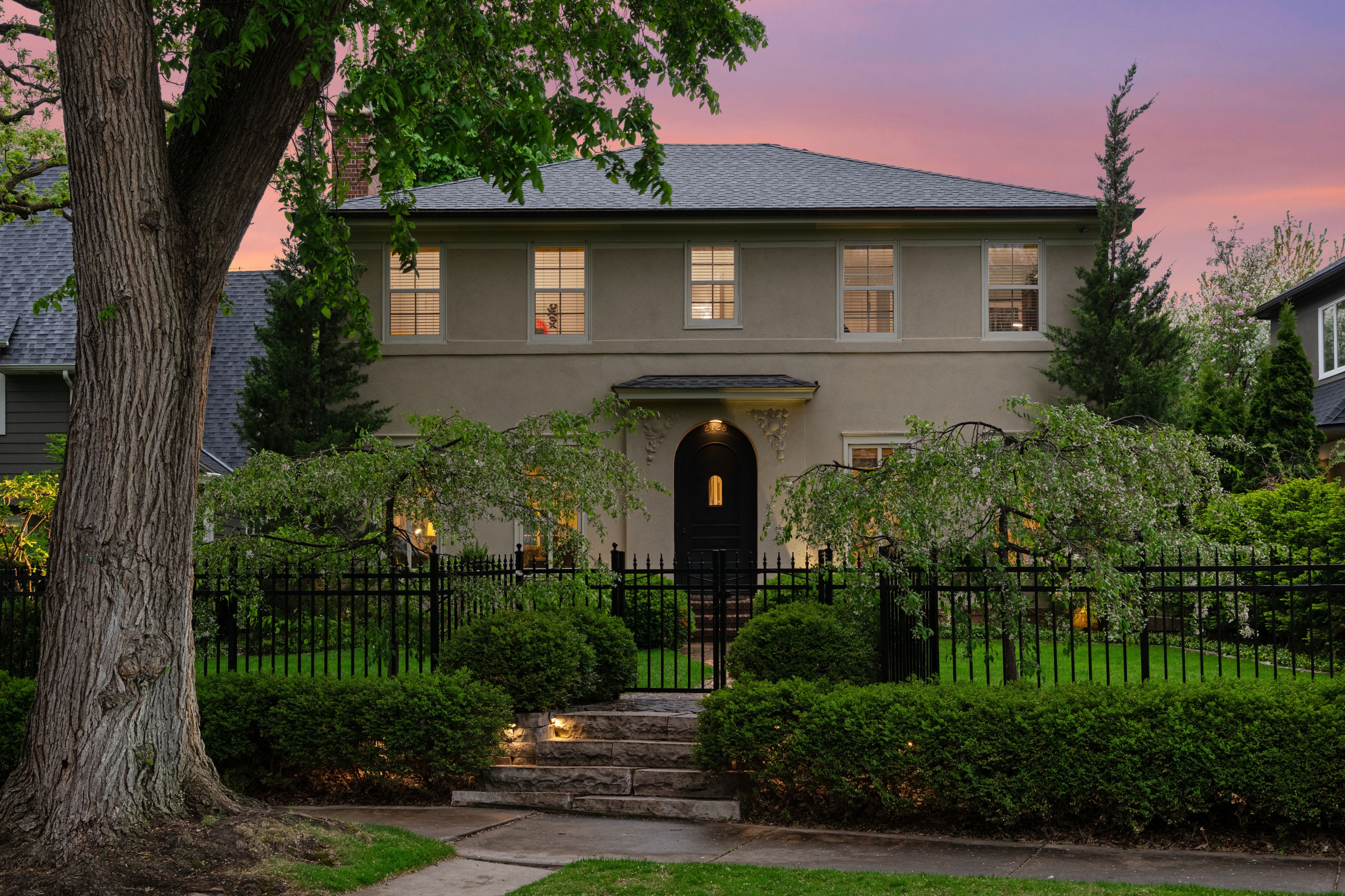  Architectural Elegance in Prestigious Kenwood - 物件實景