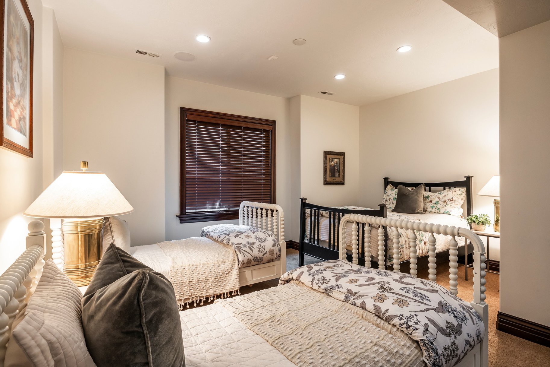  Exclusive Gated Home in Prime Holladay, UT Location - 物件實景