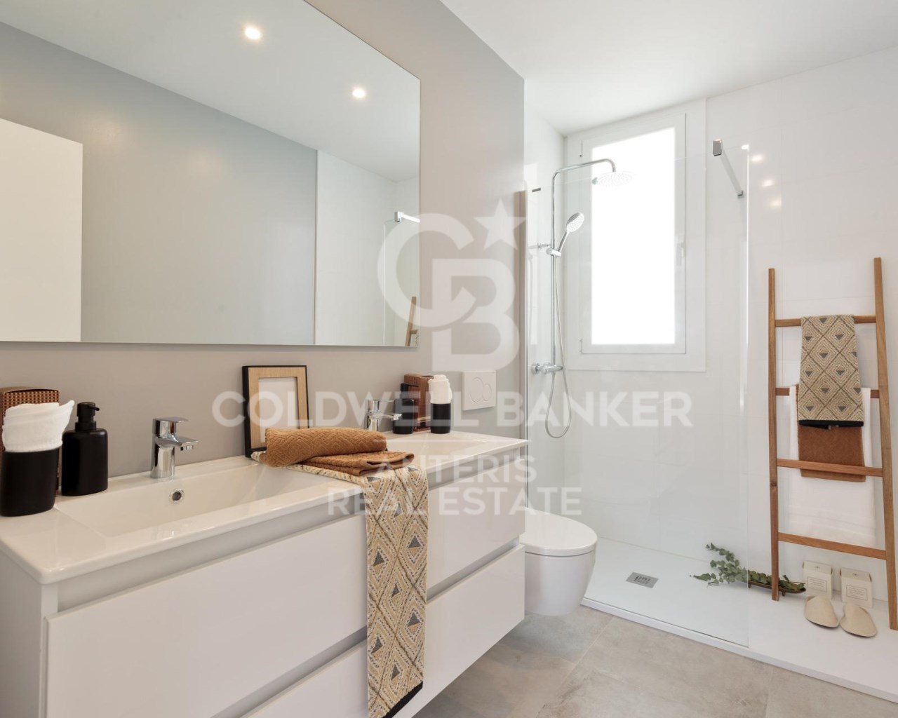 Barcelona, Barcelona, Eixample, La Dreta de l'Eix, Barcelona, Catalonia, ES, 4 Bedrooms Bedrooms, ,2 BathroomsBathrooms,Residential,For Sale,Barcelona, Barcelona, Eixample, La Dreta de l'Eix,1626735