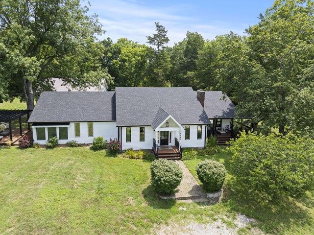 Versailles, Kentucky, 40383, United States, 4 Bedrooms Bedrooms, ,Residential,For Sale,1900700