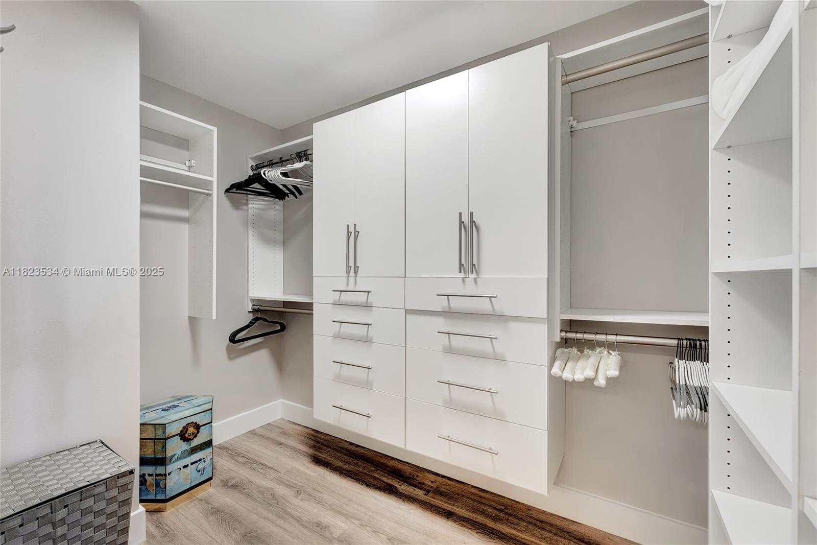 Jupiter, Florida, 33477, United States, 2 Bedrooms Bedrooms, ,2 BathroomsBathrooms,Residential,For Sale,1866717