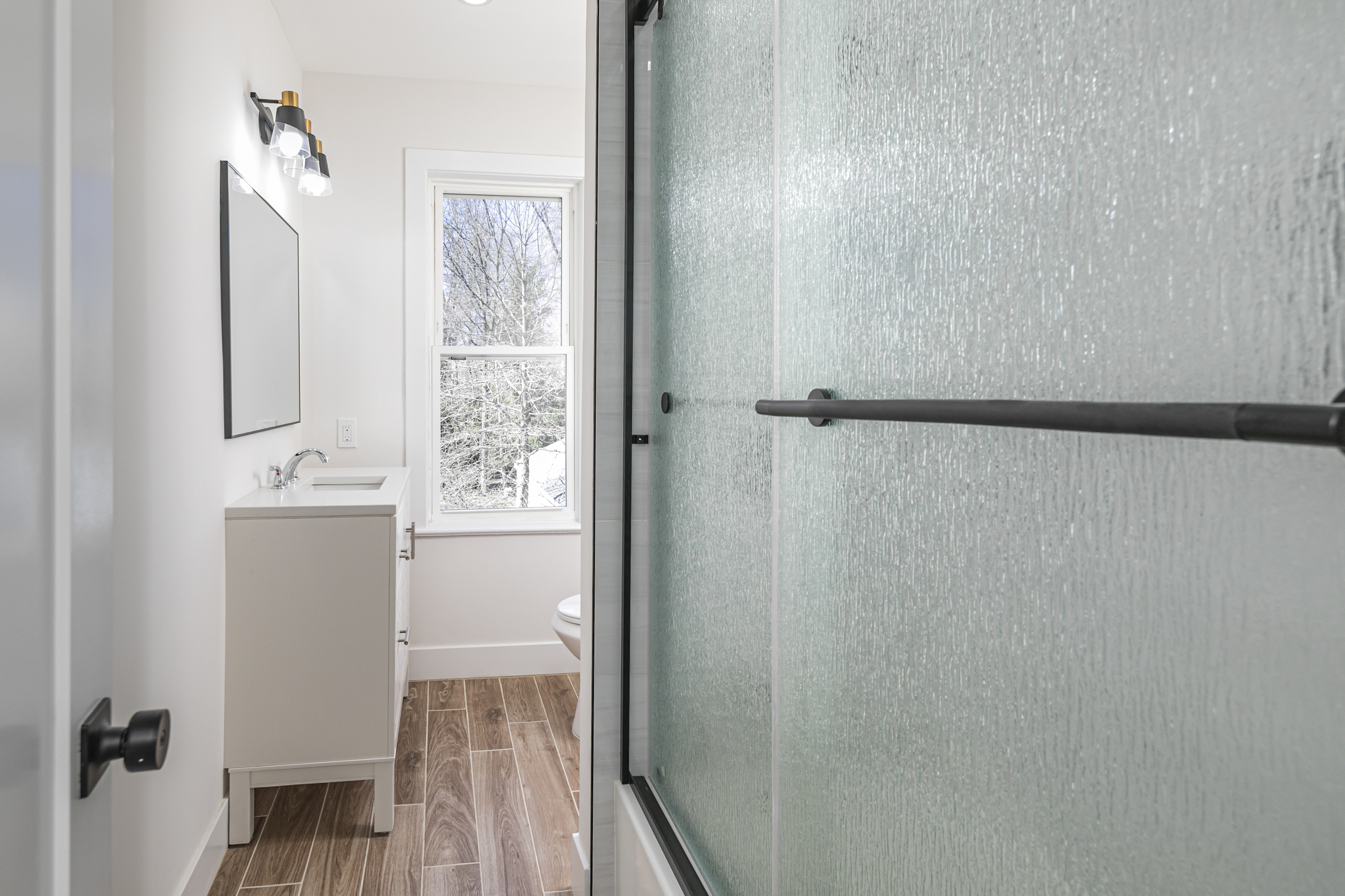  Historic Details to Modern Finishes - The Best of Both on a Double Lot - 物件實景