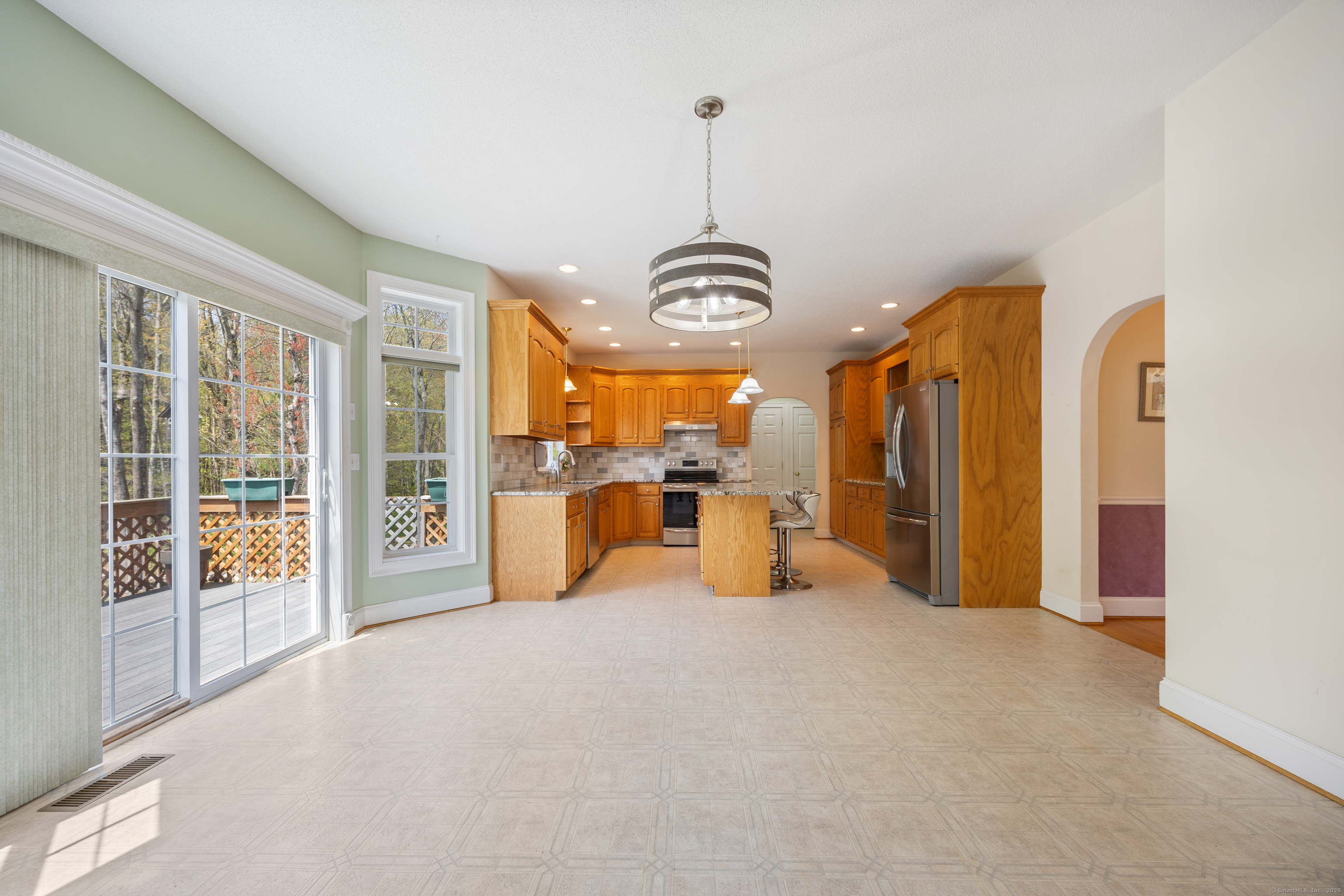 Bristol, Connecticut, 06010, United States, 3 Bedrooms Bedrooms, ,3 BathroomsBathrooms,Residential,For Sale,1804517