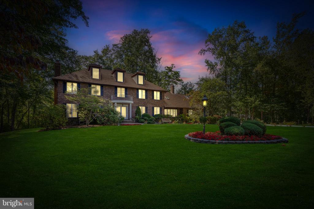 Hightstown, New Jersey, 08520, United States, 5 Bedrooms Bedrooms, ,4 BathroomsBathrooms,Residential,For Sale,1905744
