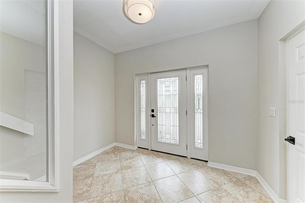 Bradenton, Florida, 34210, United States, 2 Bedrooms Bedrooms, ,2 BathroomsBathrooms,Residential,For Sale,1897662