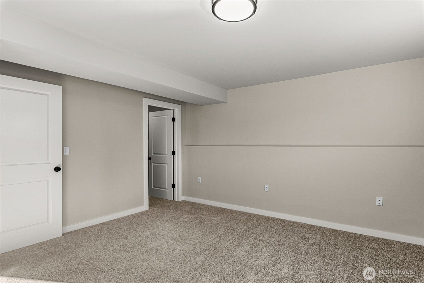 East Wenatchee, Washington, 98802, United States, 3 Bedrooms Bedrooms, ,1 BathroomBathrooms,Residential,For Sale,1984794