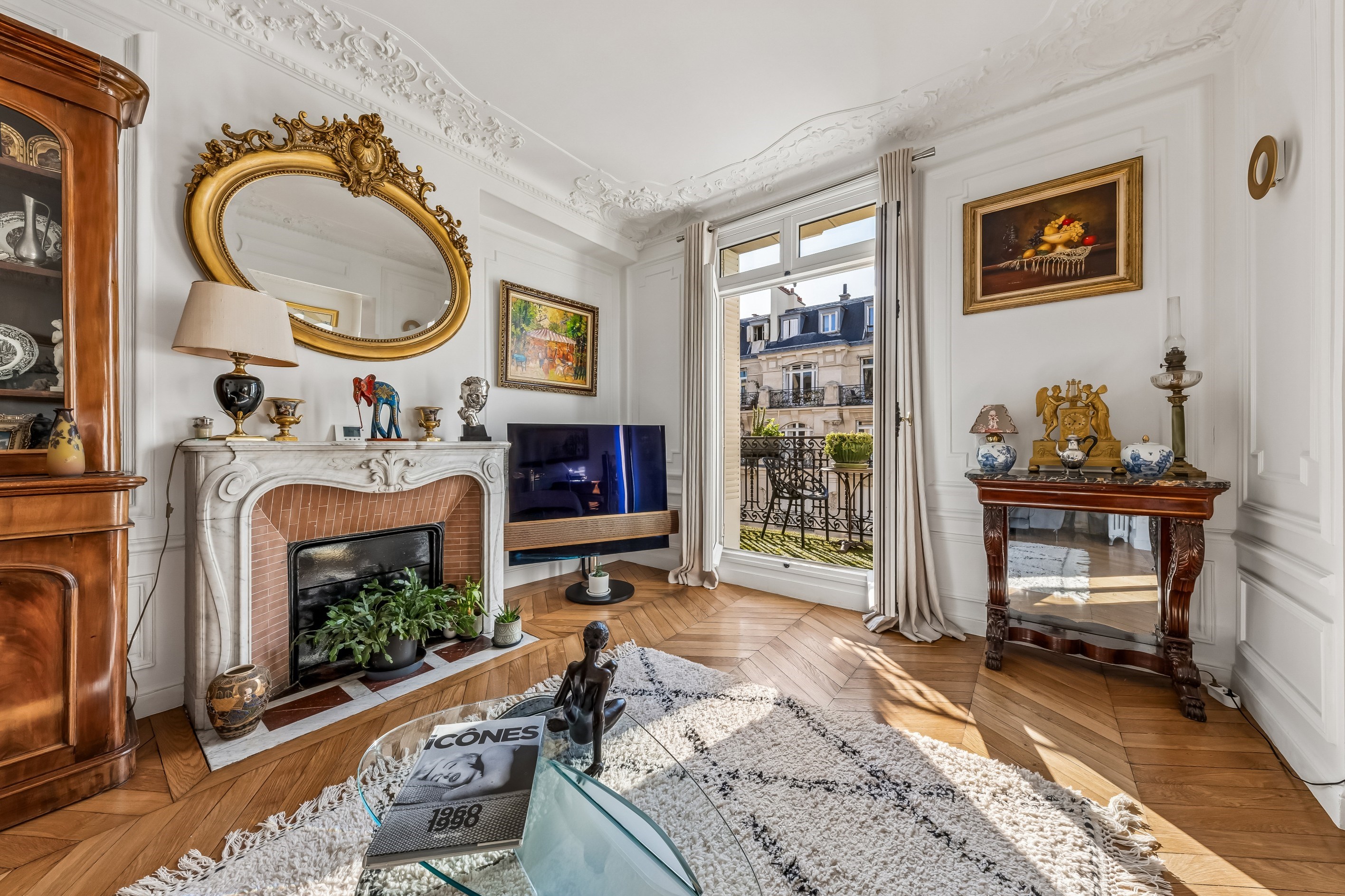 Marais - Exclusive Listing. Stunning Bright Apartment with Balconies and Sacré-… - 物件實景