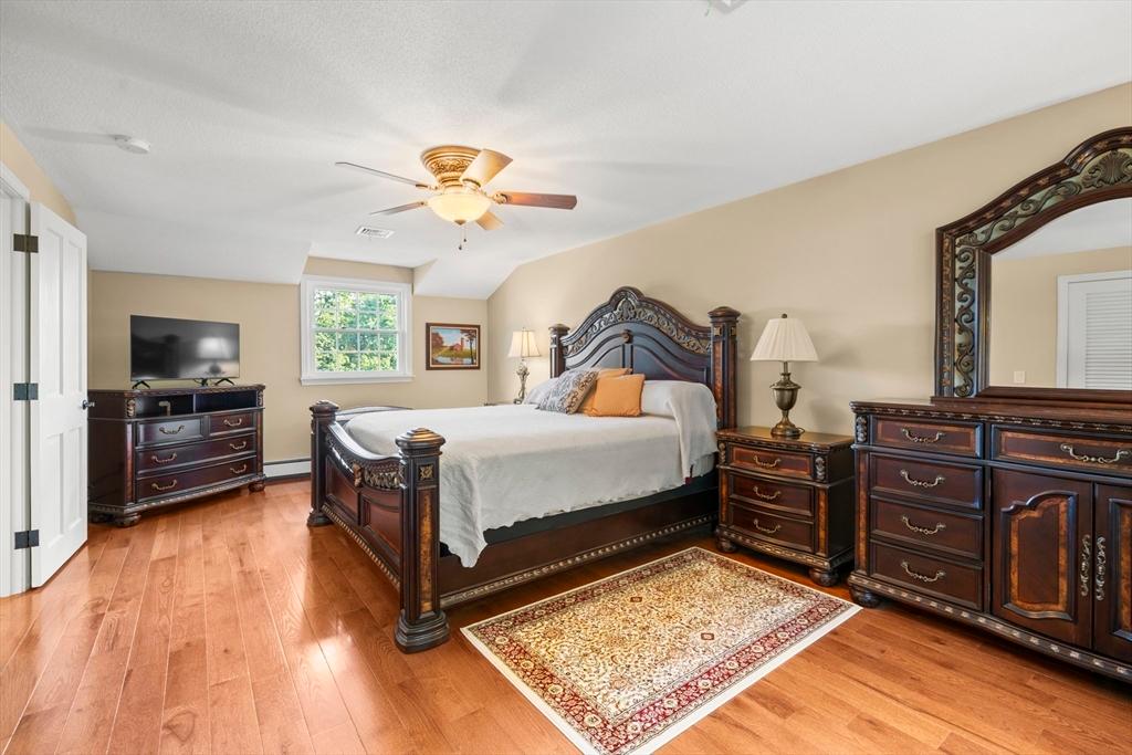 Ludlow, Massachusetts, 01056, United States, 3 Bedrooms Bedrooms, ,2 BathroomsBathrooms,Residential,For Sale,1936866