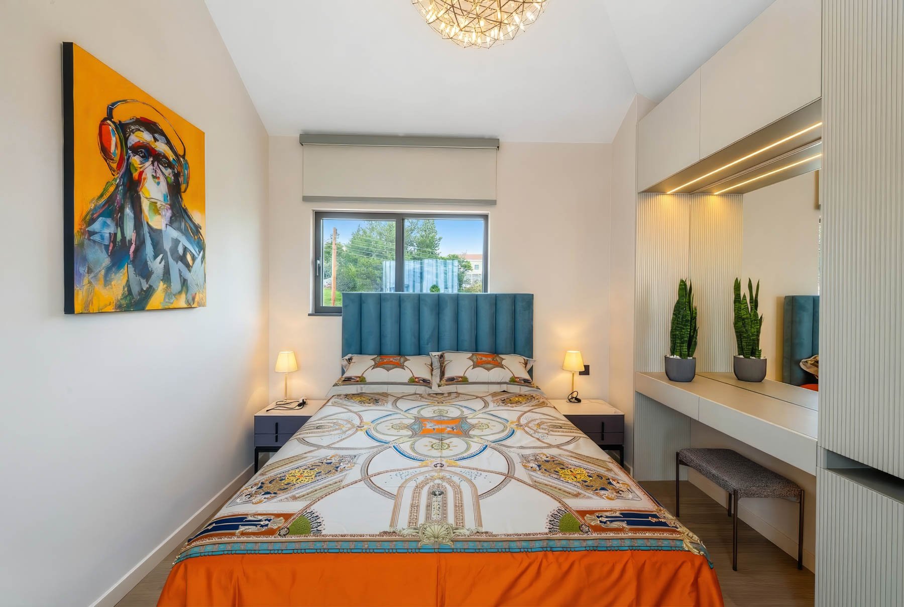  Statement Living: A Seven-Bedroom Villa with Private Pool in Limassol - 物件實景