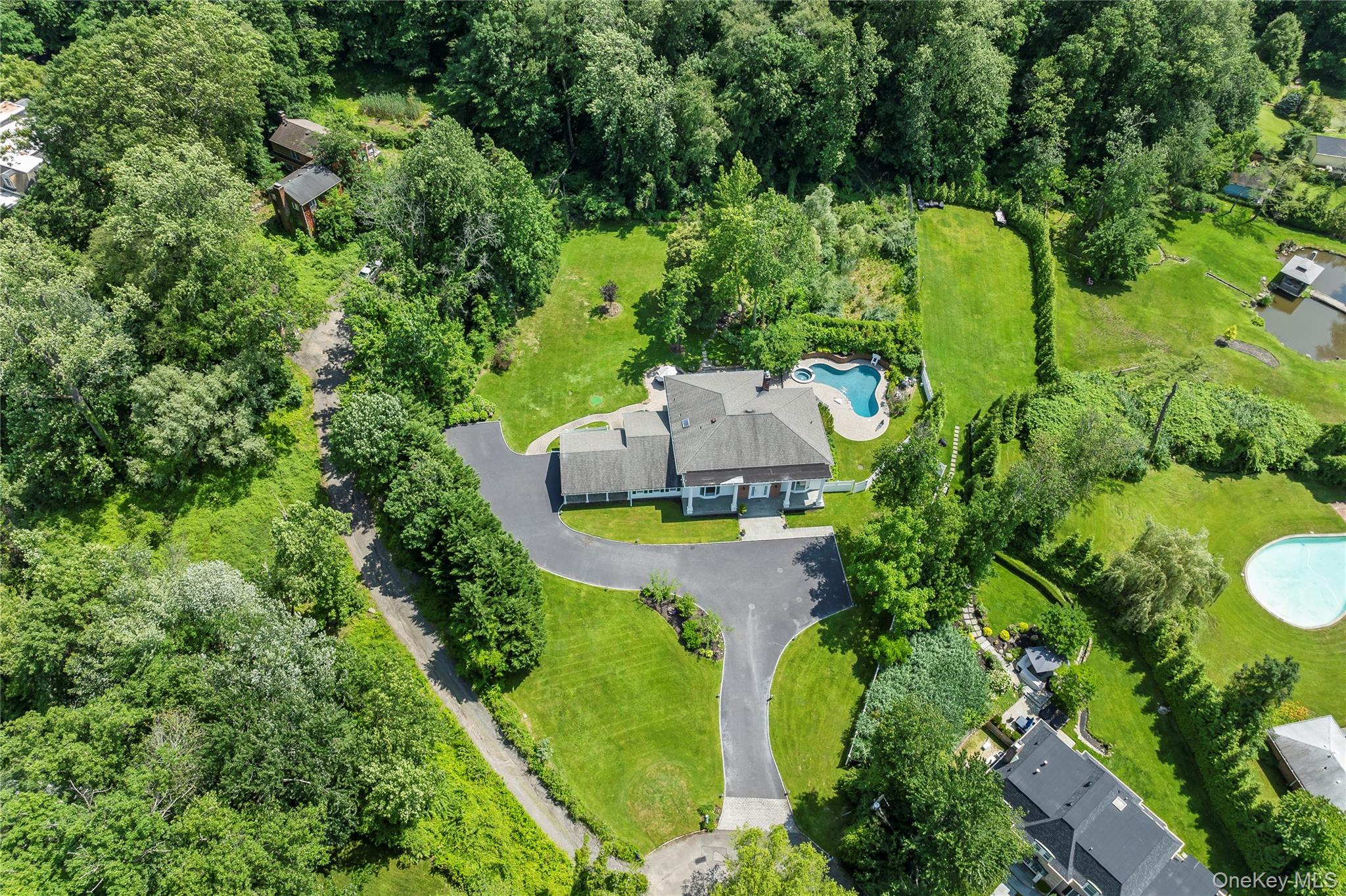  25 Montrose Court, Roslyn Harbor, NY, 11576 - 物件實景