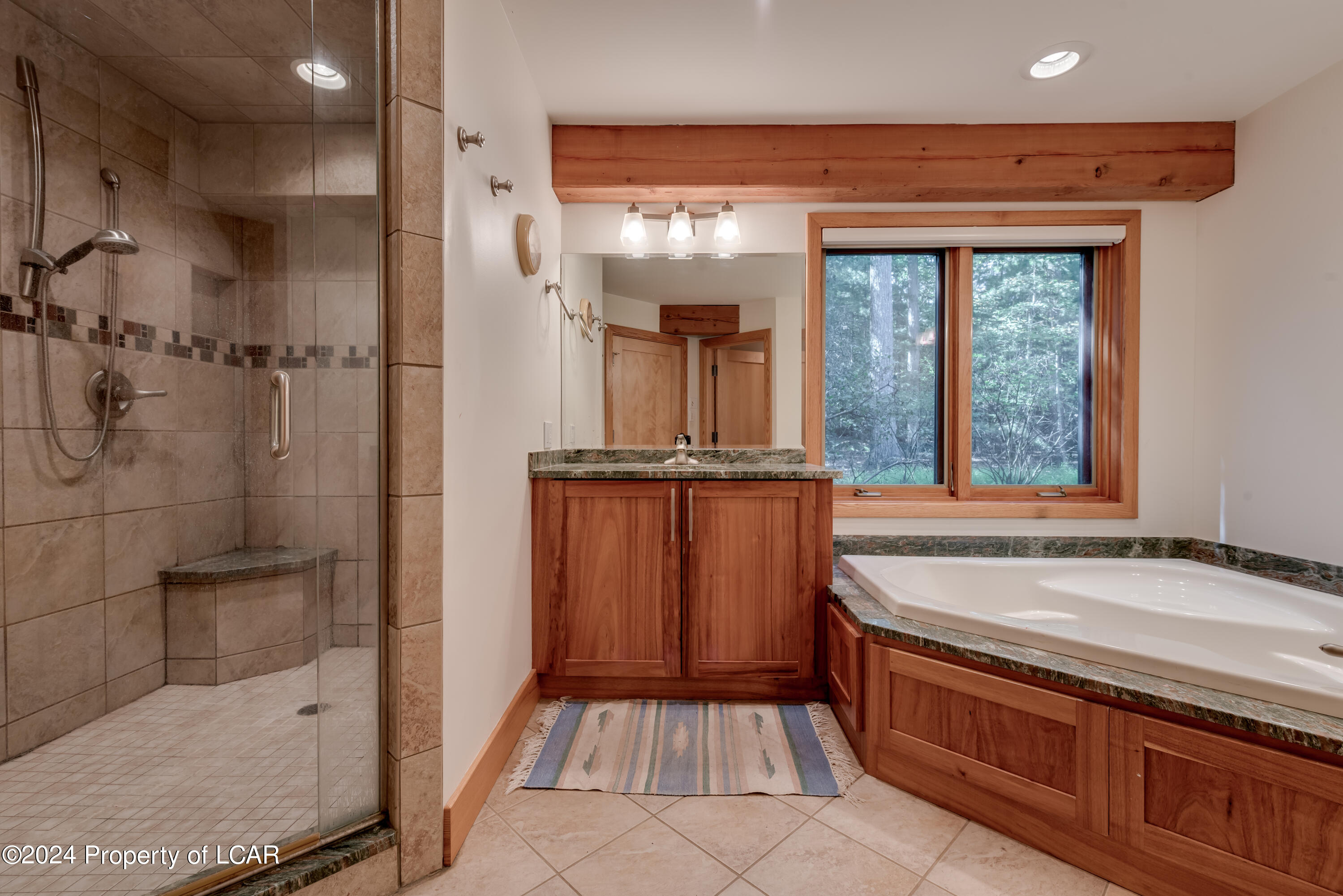 Shavertown, Pennsylvania, 18708, United States, 5 Bedrooms Bedrooms, ,6 BathroomsBathrooms,Residential,For Sale,1914218