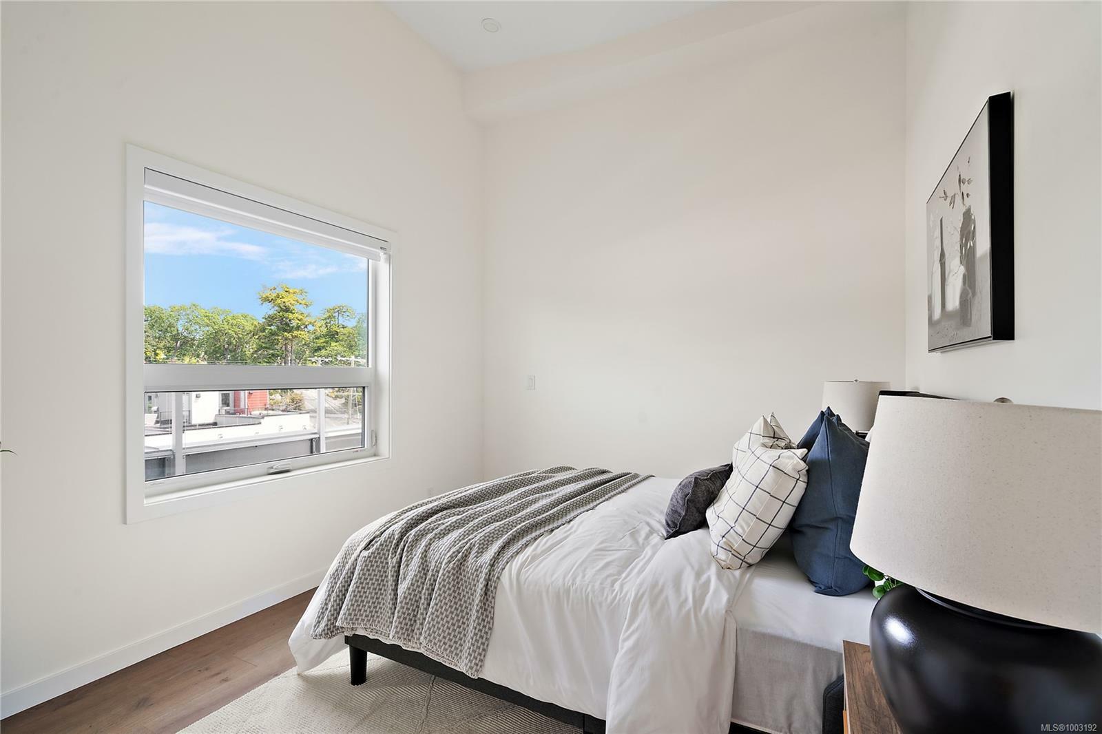 ESQUIMALT, British Columbia, V9A 6A1, CA, 2 Bedrooms Bedrooms, ,Residential,For Sale,1874796