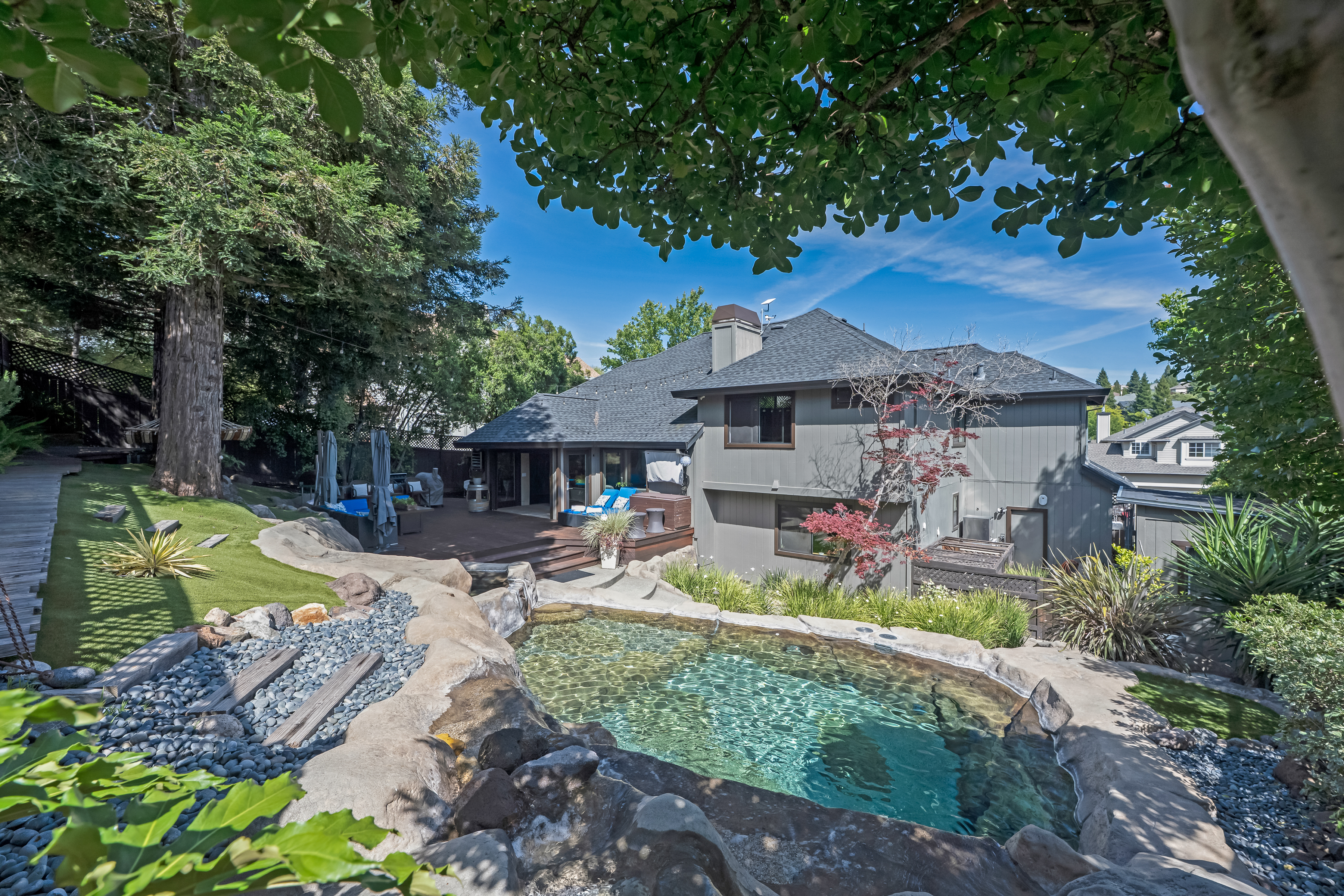  1515 San Ramon Way, Santa Rosa, CA 95409 - 物件實景