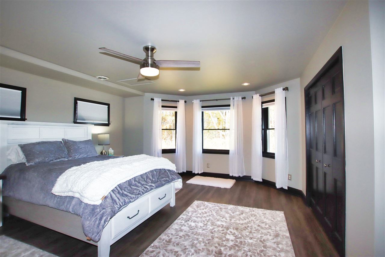 Boyne City, Michigan, 49712, United States, 5 Bedrooms Bedrooms, ,3 BathroomsBathrooms,Residential,For Sale,1986275