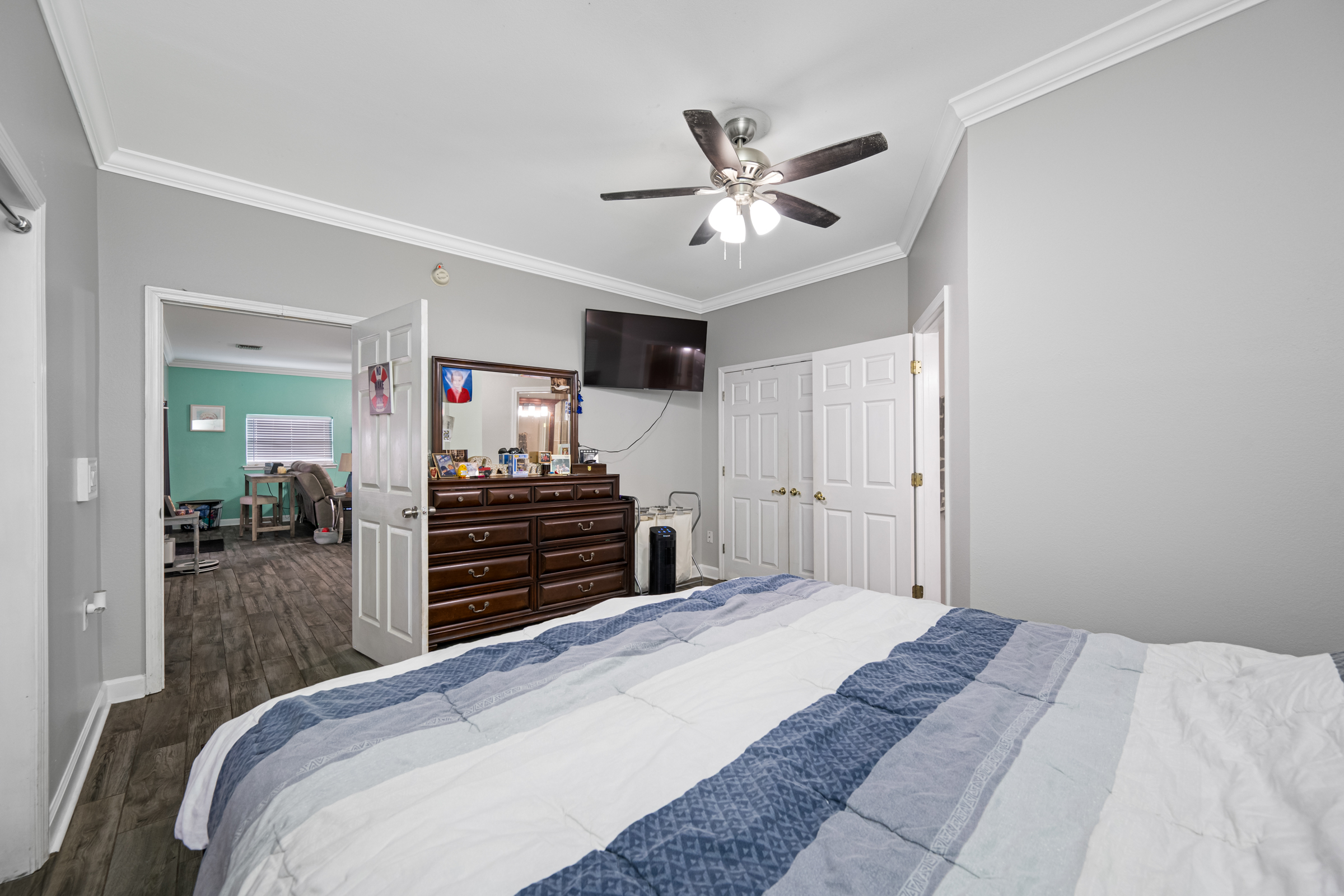 Clearwater, Florida, 33764, United States, 3 Bedrooms Bedrooms, ,2 BathroomsBathrooms,Residential,For Sale,1879424