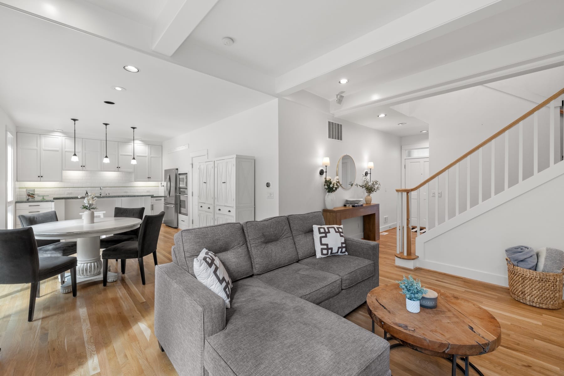  3426 SW ARNOLD ST Portland, OR 97219 - 物件實景