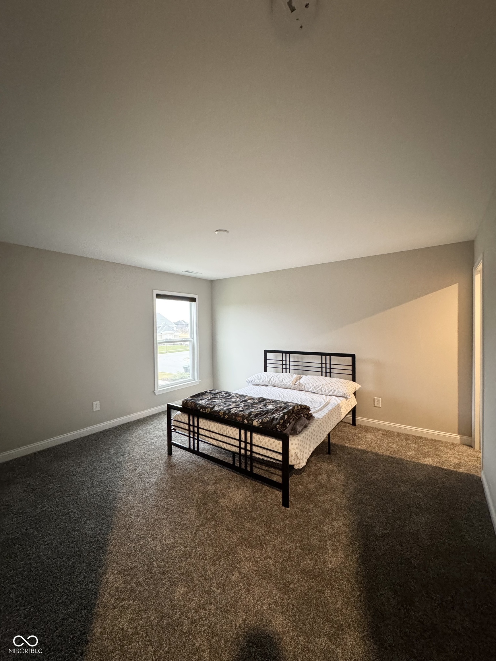 Greenwood, Indiana, 46143, United States, 5 Bedrooms Bedrooms, ,5 BathroomsBathrooms,Residential,For Sale,2005361