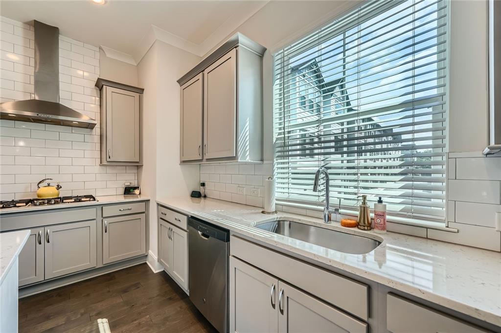 Decatur, Georgia, 30030, United States, 3 Bedrooms Bedrooms, ,5 BathroomsBathrooms,Residential,For Sale,1942093