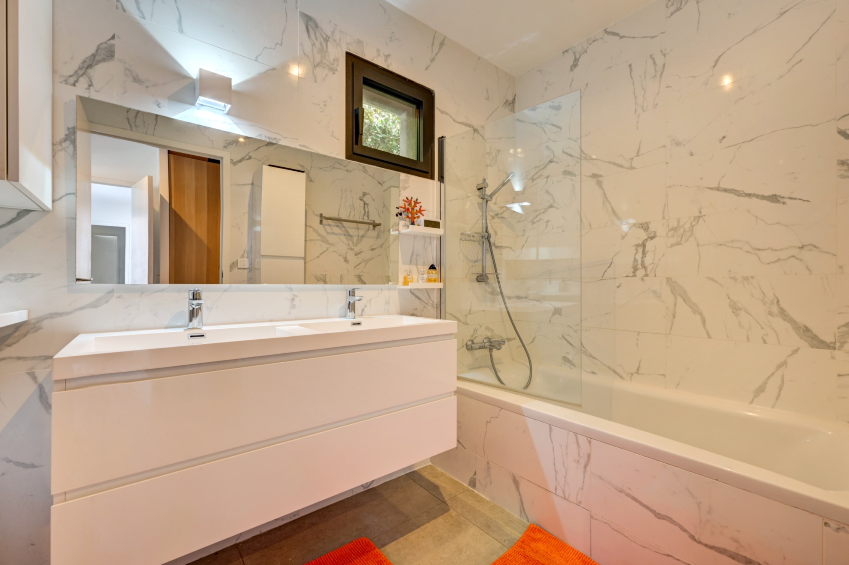  TURNKEY SECURISED HOUSE - 物件實景