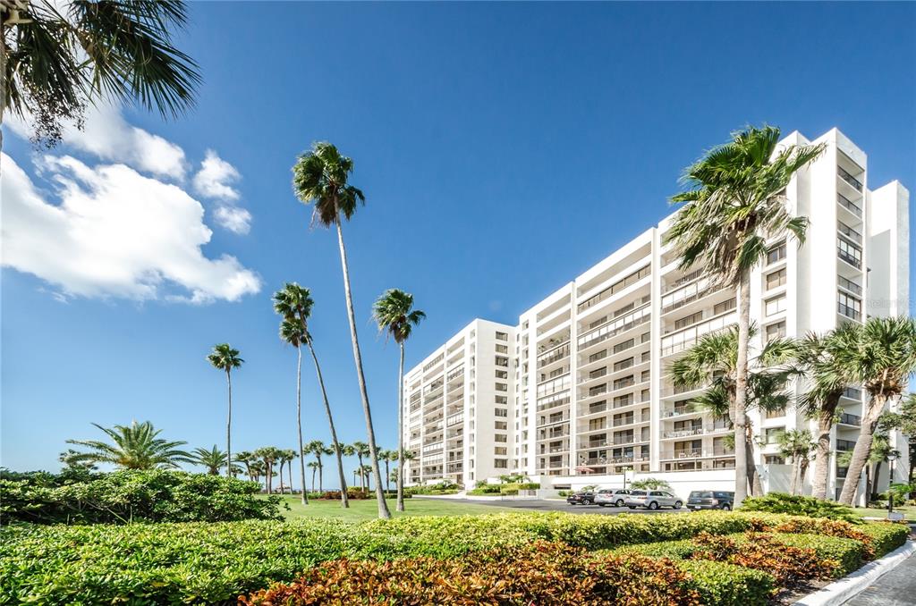 Clearwater Beach, Florida, 33767, United States, 2 Bedrooms Bedrooms, ,2 BathroomsBathrooms,Residential,For Sale,1849008