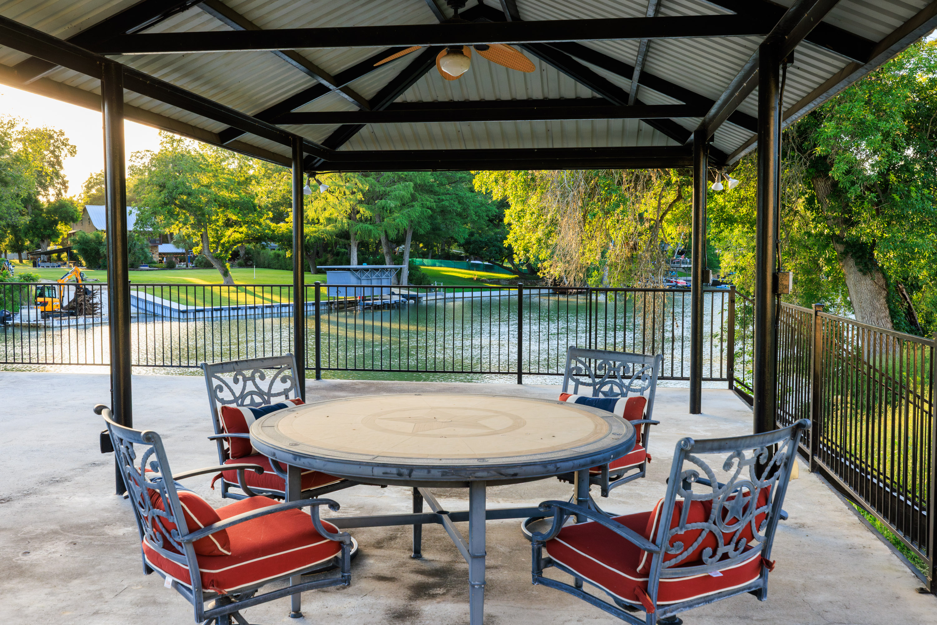  Premier Lake McQueeney Residence - 物件實景