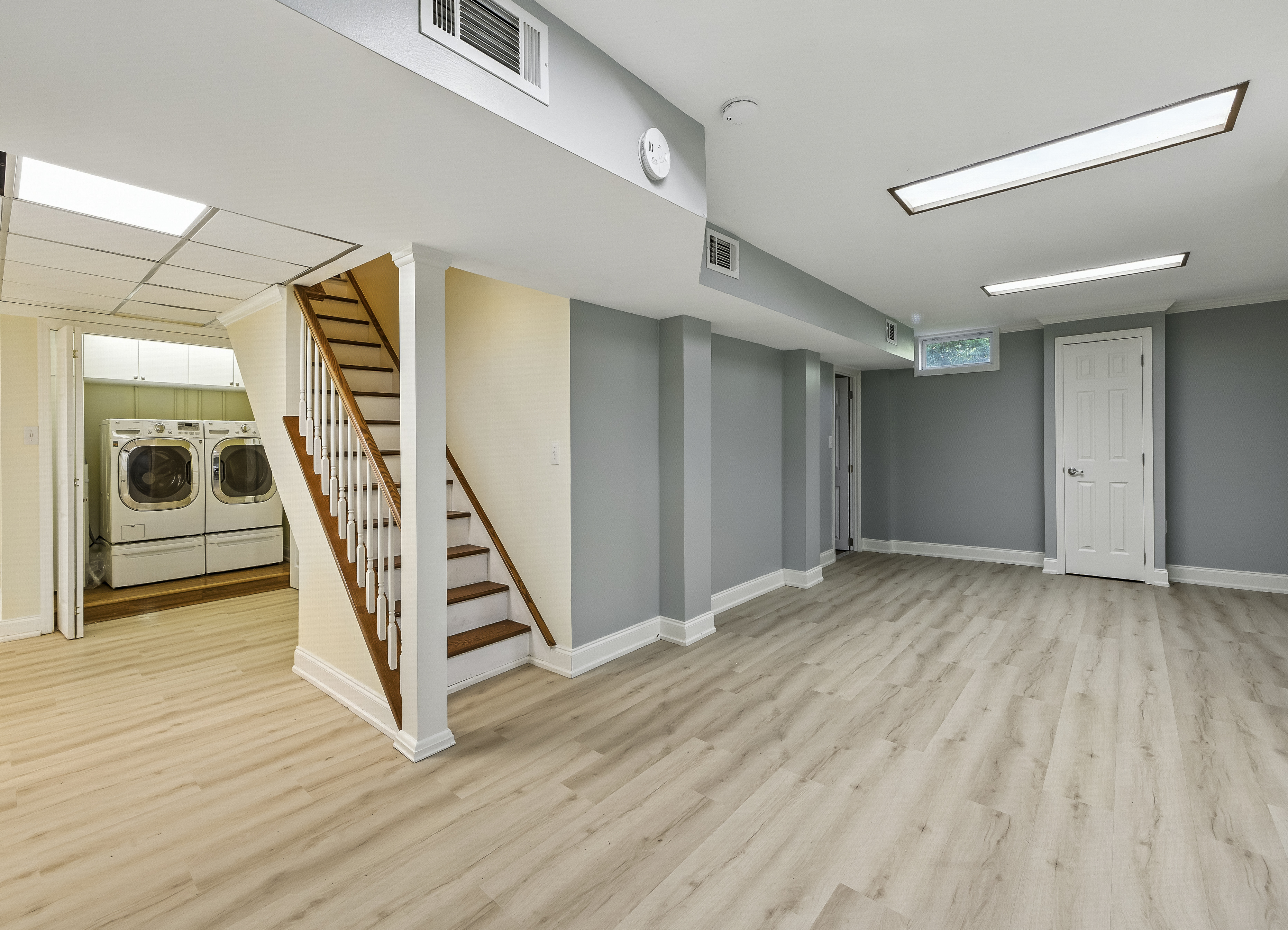 NORTHFIELD, New Jersey, 08225, United States, 4 Bedrooms Bedrooms, ,3 BathroomsBathrooms,Residential,For Sale,1916382