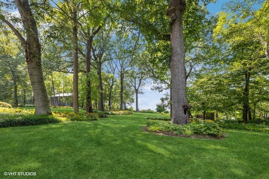 Lakeside, Michigan, 49116, United States, 3 Bedrooms Bedrooms, ,8 BathroomsBathrooms,Residential,For Sale,1785072