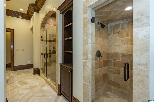 Calera, Alabama, 35040, United States, 5 Bedrooms Bedrooms, ,6 BathroomsBathrooms,Residential,For Sale,2006341