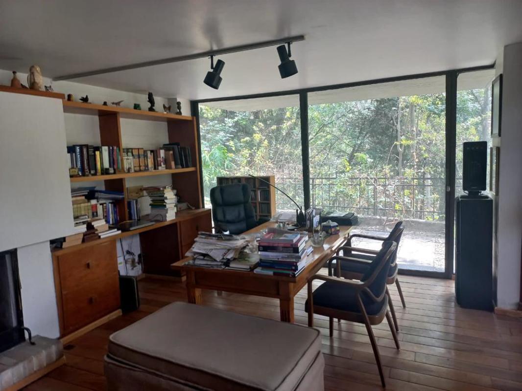 Bosque de Moctezuma, Huixquilucan, Estado de México, 52760, Mexico, 3 Bedrooms Bedrooms, ,6 BathroomsBathrooms,Residential,For Sale,Bosque de Moctezuma,1628292