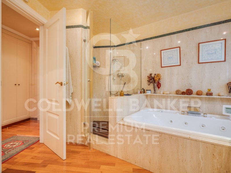 Sant Cugat del Vallès, Catalonia, ES, 5 Bedrooms Bedrooms, ,5 BathroomsBathrooms,Residential,For Sale,1529561