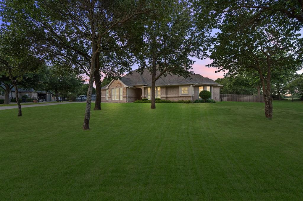 Weatherford, Texas, 76087, United States, 4 Bedrooms Bedrooms, ,4 BathroomsBathrooms,Residential,For Sale,1944722