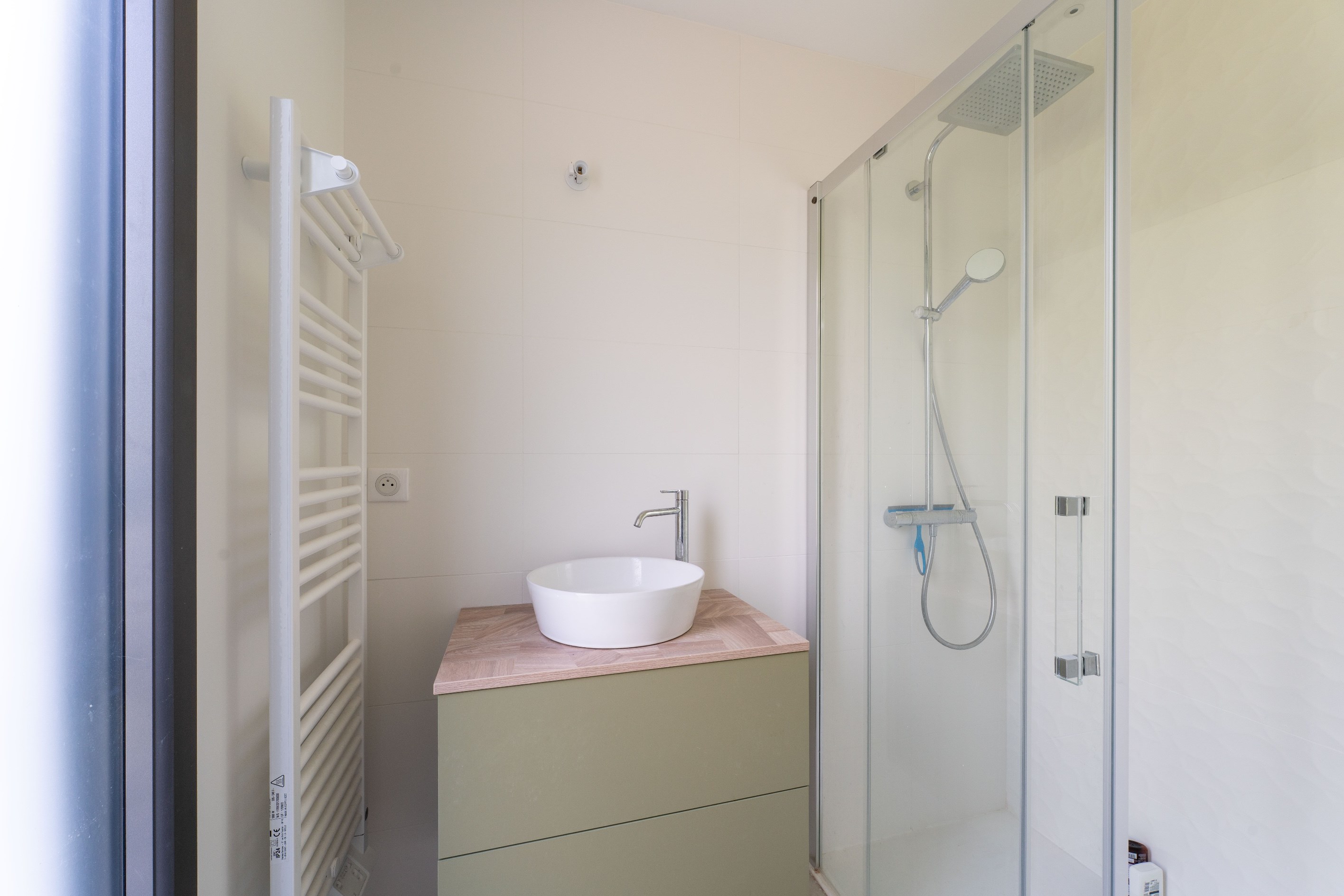  Vaux-sur-Mer – Beautifully Renovated Contemporary Villa with Sea View Glimpse - 物件實景