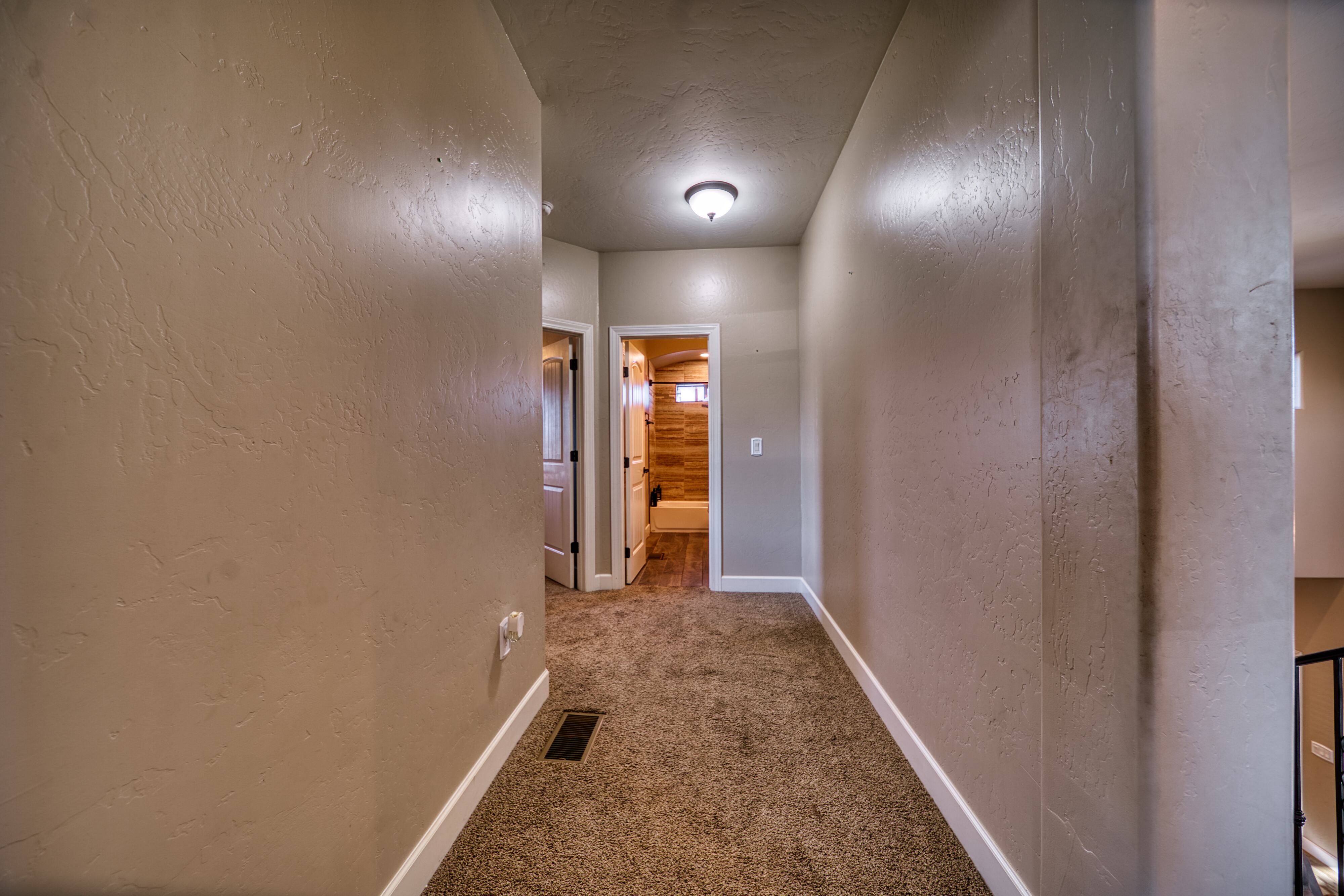 Carlsbad, New Mexico, 88220, United States, 4 Bedrooms Bedrooms, ,3 BathroomsBathrooms,Residential,For Sale,1975049