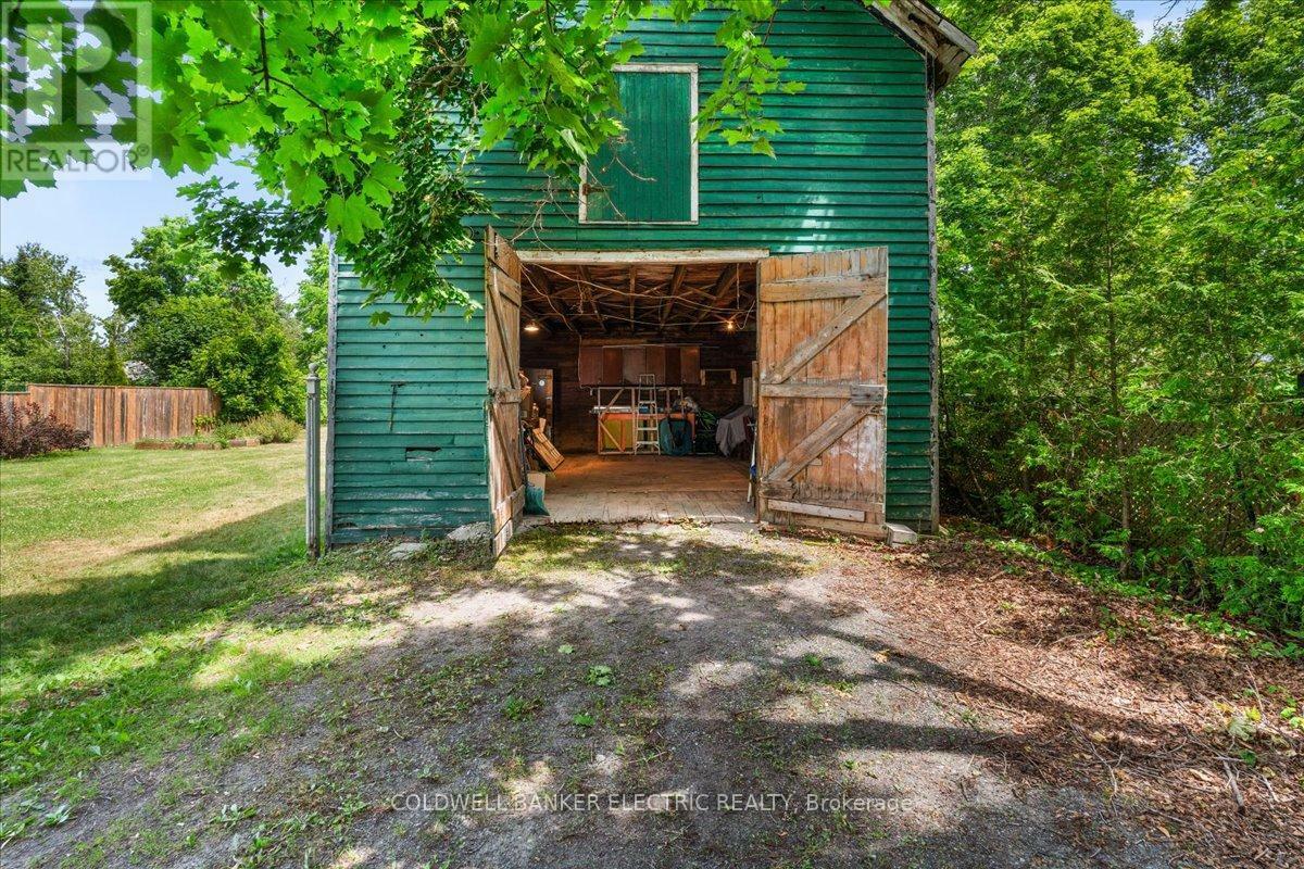 TRENT HILLS (CAMPBELLFORD), Ontario, K0L 1L0, CA, 3 Bedrooms Bedrooms, ,1 BathroomBathrooms,Residential,For Sale,1883318