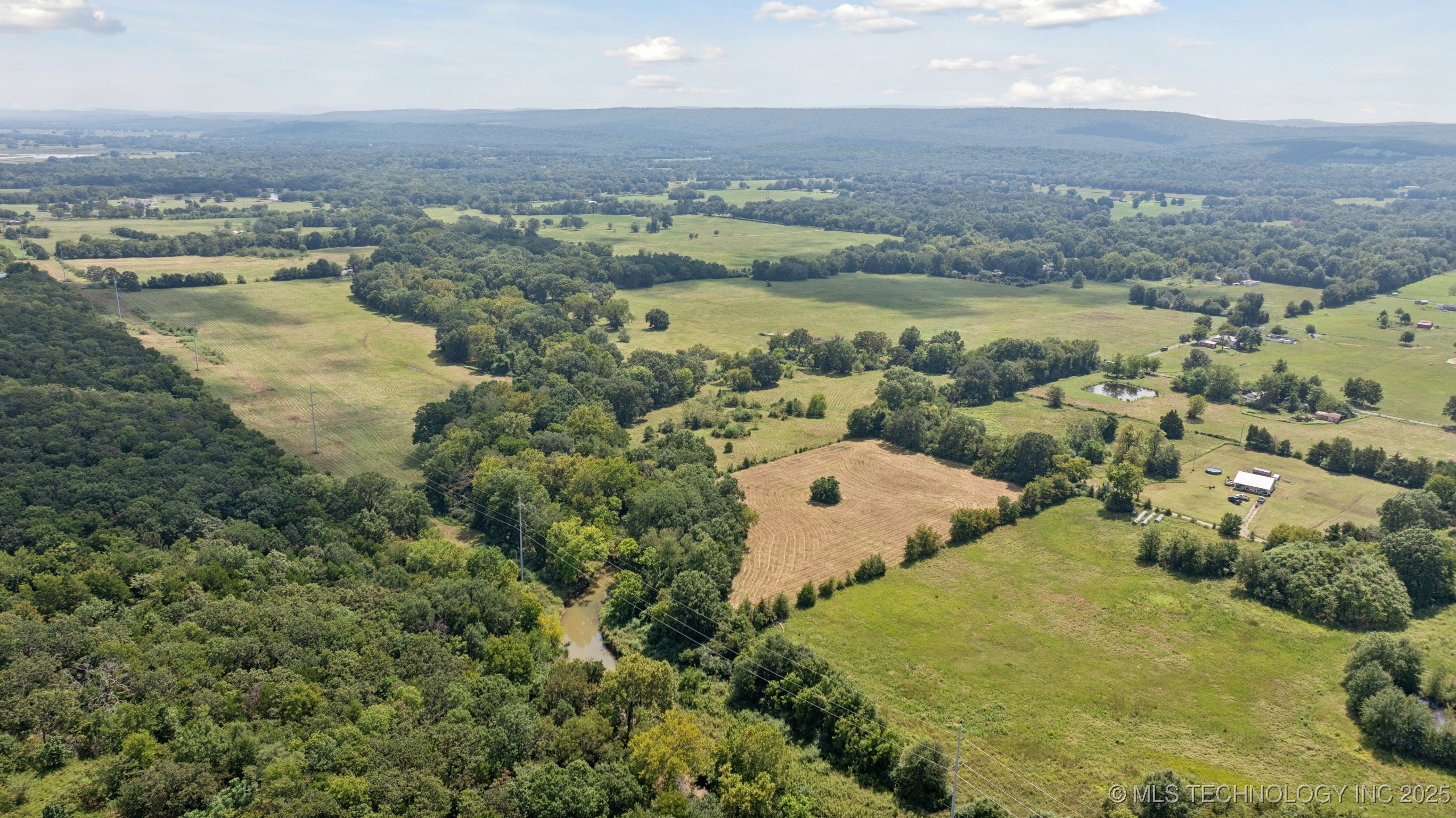 Wilburton, Oklahoma, 74578, United States, ,Residential,For Sale,1939872
