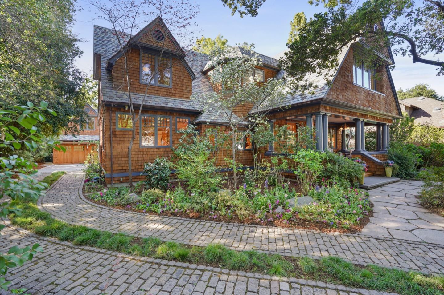 535 Kingsley Ave, Palo Alto, California, 94301, United States, 5 Bedrooms Bedrooms, ,4 BathroomsBathrooms,Residential,For Sale,535 Kingsley Ave,1664262