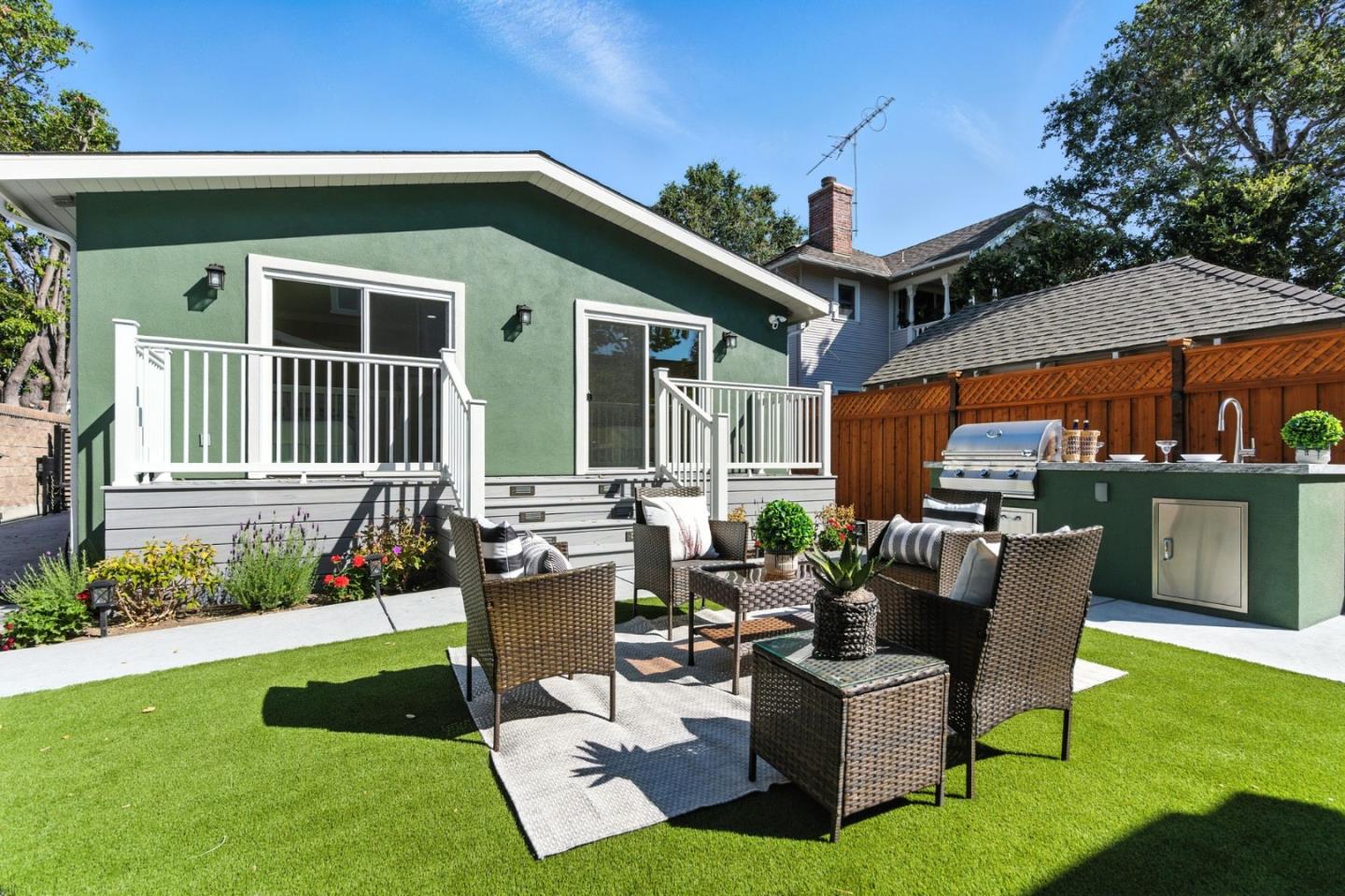 San Mateo, California, 94402, United States, 5 Bedrooms Bedrooms, ,4 BathroomsBathrooms,Residential,For Sale,1941732