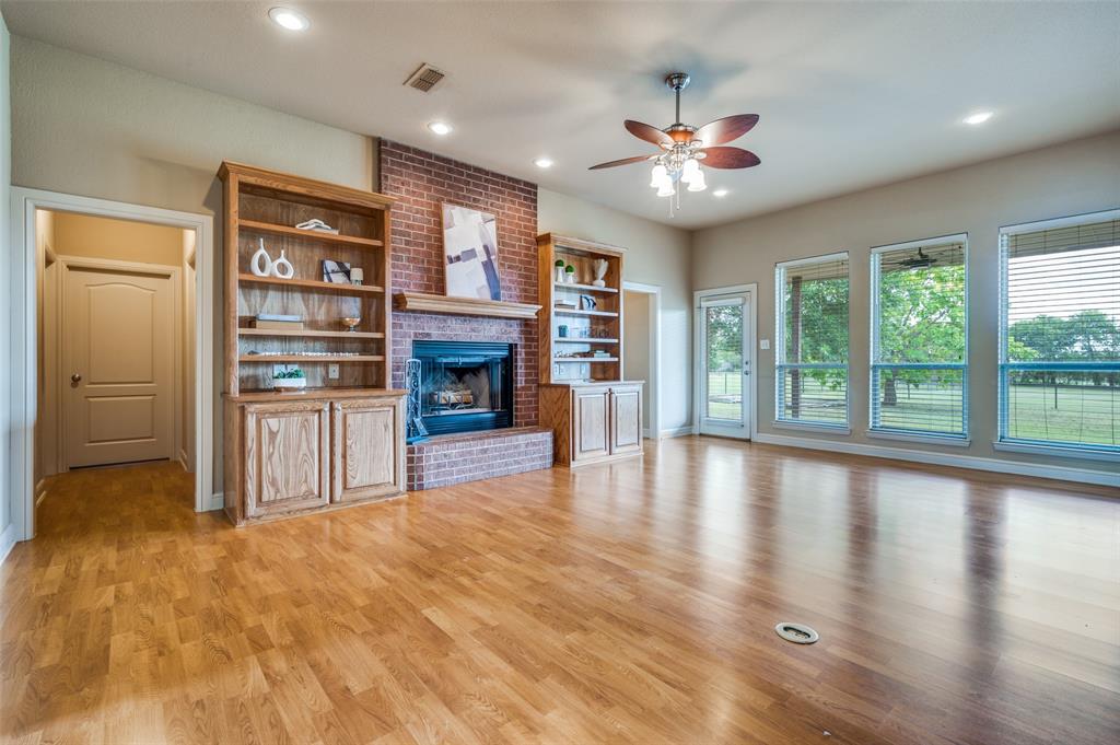 Dish, Texas, 76247, United States, 4 Bedrooms Bedrooms, ,4 BathroomsBathrooms,Residential,For Sale,1940436