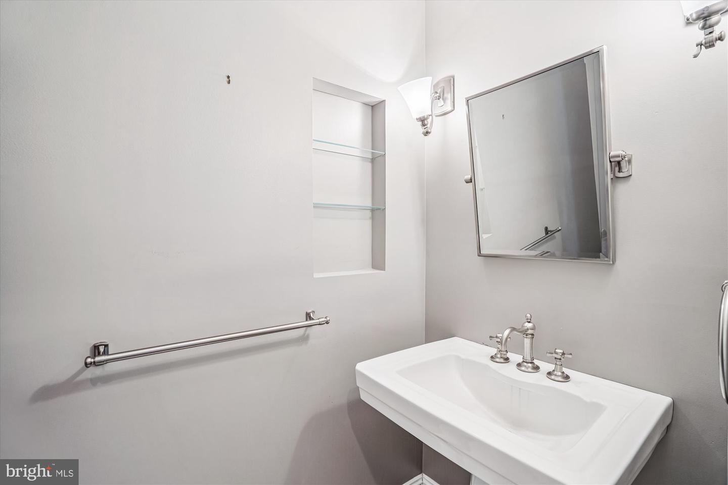 Davidsonville, Maryland, 21035, United States, 4 Bedrooms Bedrooms, ,3 BathroomsBathrooms,Residential,For Sale,1989011