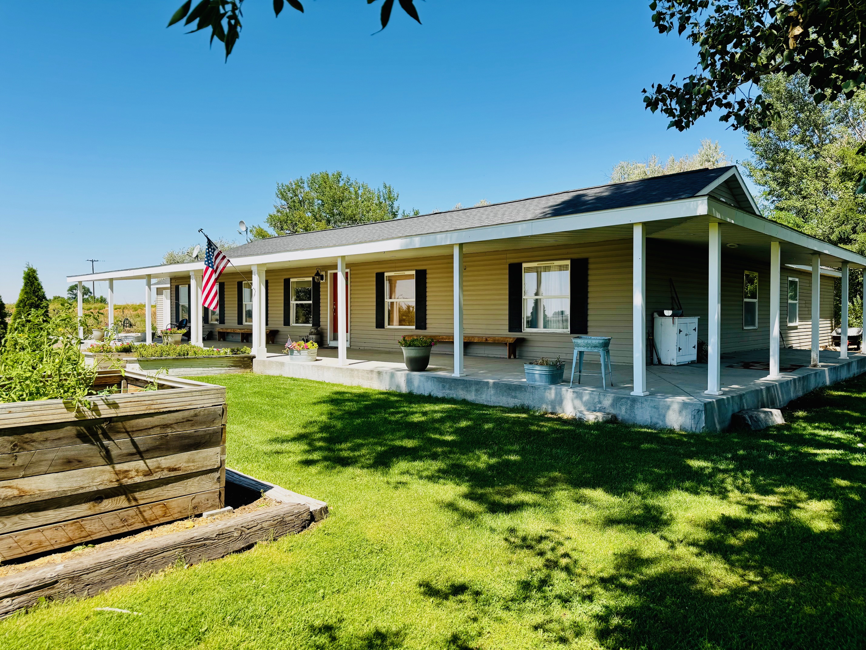 Rupert, Idaho, 83350, United States, 6 Bedrooms Bedrooms, ,2 BathroomsBathrooms,Residential,For Sale,1938225