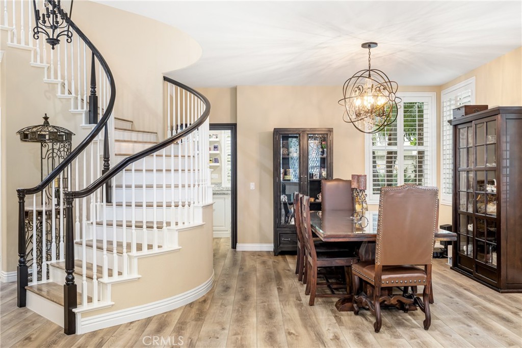 Lake Forest, California, 92610, United States, 6 Bedrooms Bedrooms, ,3 BathroomsBathrooms,Residential,For Sale,1850391