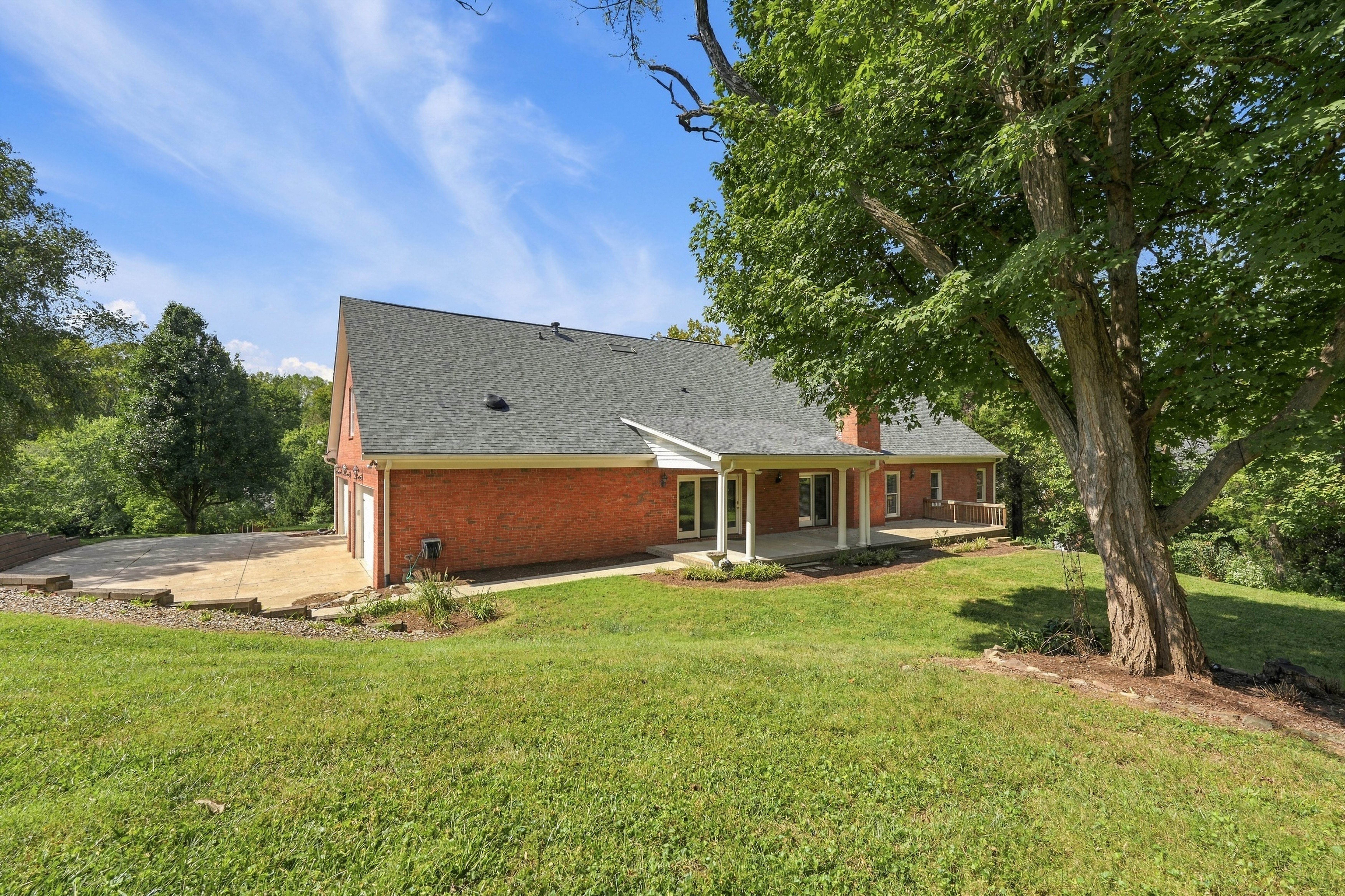  8618 Westover Drive, Prospect, KY 40059 - 物件實景