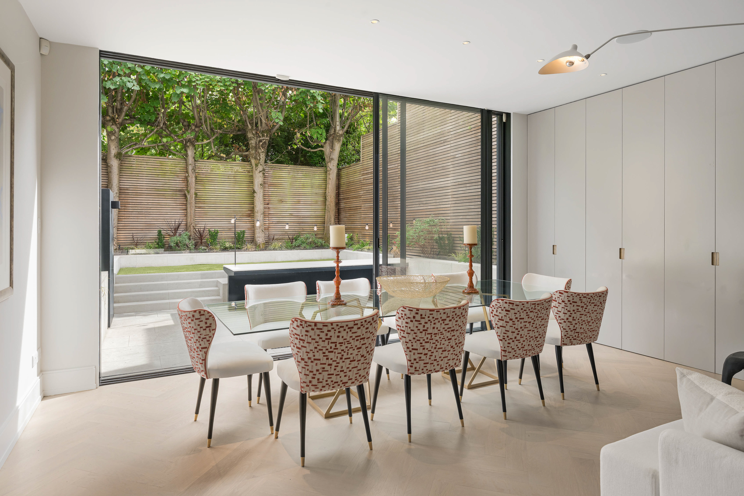  A Beautiful Family Home in Kensington with Off-Steet Parking - 物件實景