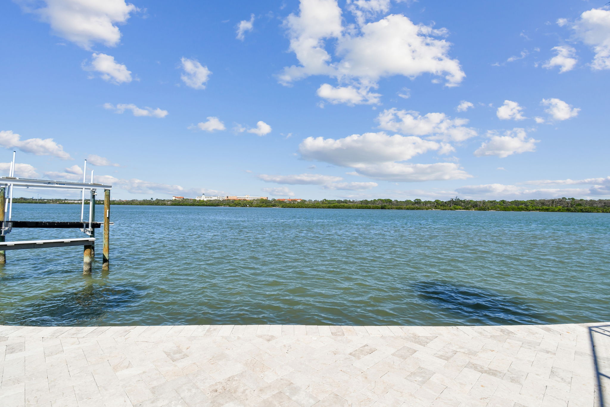 Madeira Beach, Florida, 33708, United States, 6 Bedrooms Bedrooms, ,6 BathroomsBathrooms,Residential,For Sale,1975666