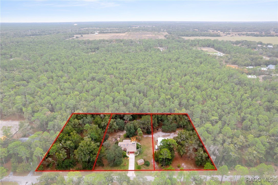 Crystal River, Florida, 34428, United States, 3 Bedrooms Bedrooms, ,2 BathroomsBathrooms,Residential,For Sale,2006221