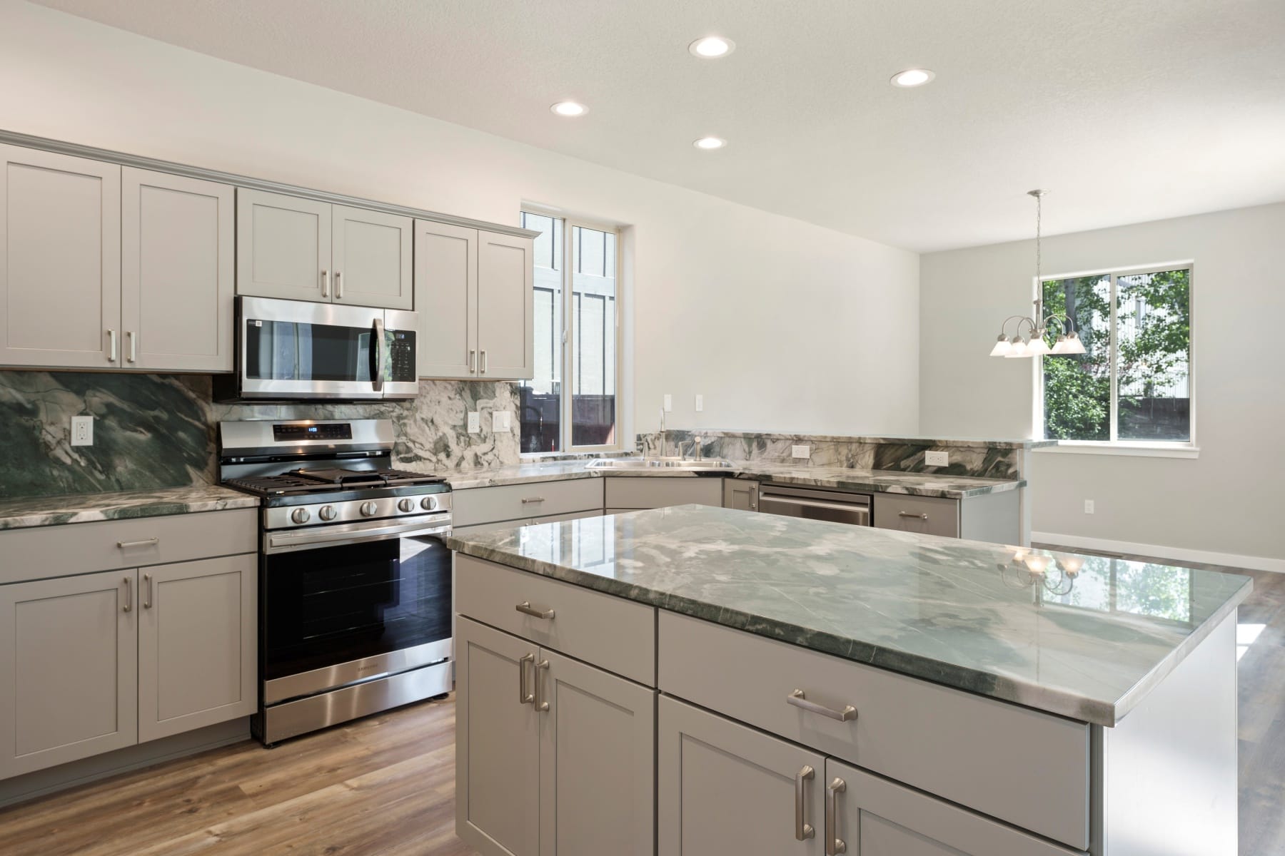  21189 Ritz Place Bend, OR 97702 - 物件實景