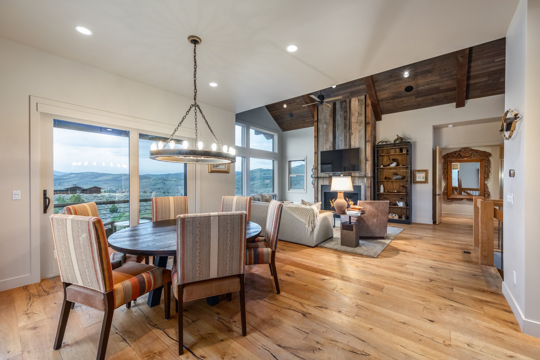  Elevated Mountain Elegance with Unobstructed Deer Valley Views at Victory Ranch - 物件實景