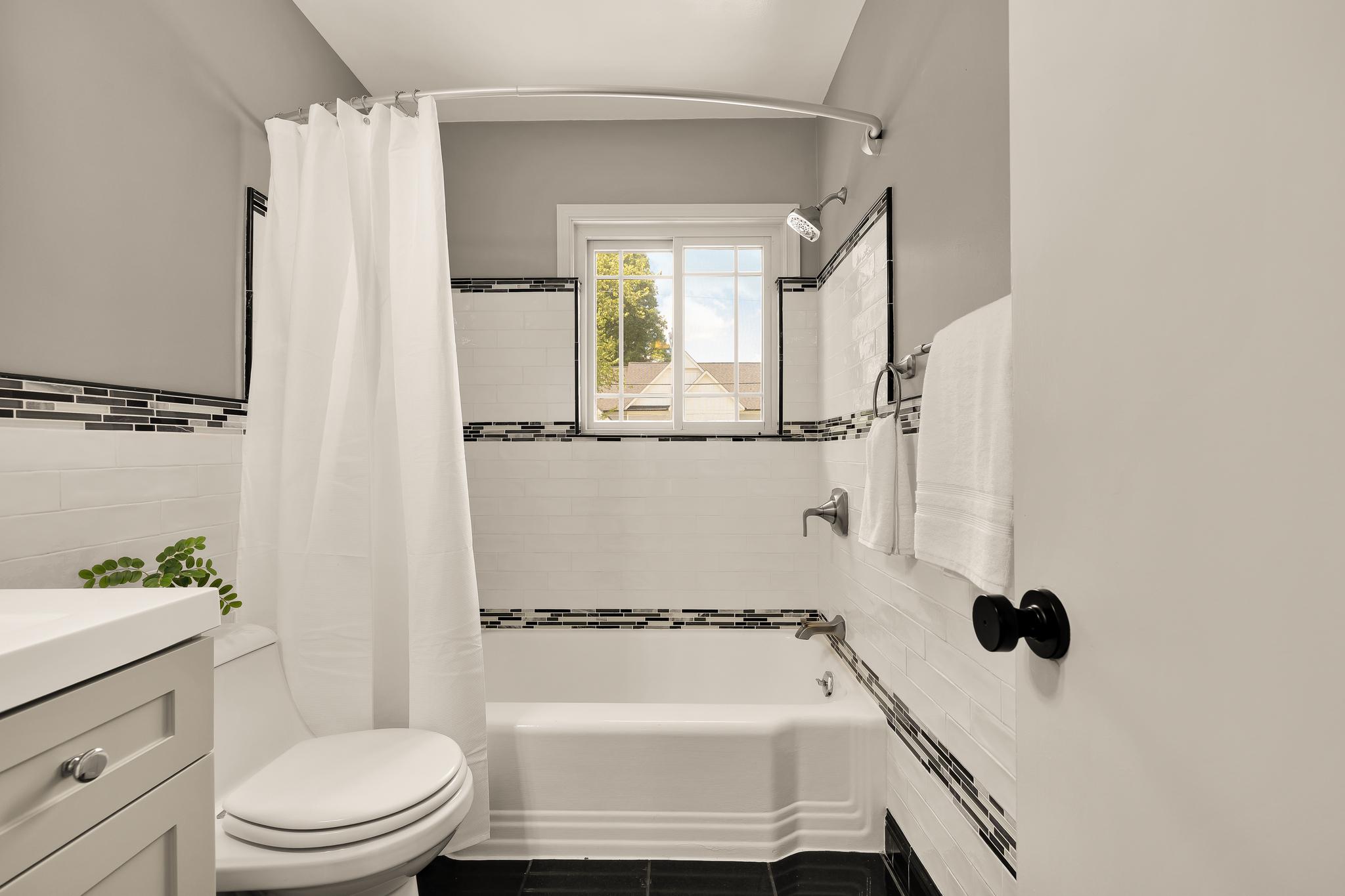  4717 Edgefield Road, Bethesda, MD, 20814 - 物件實景
